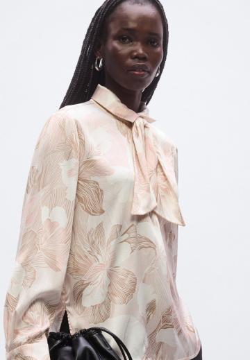 Шелковая блузка