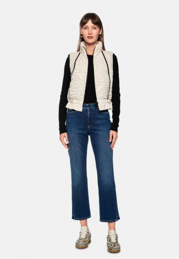 Клешеные брюки