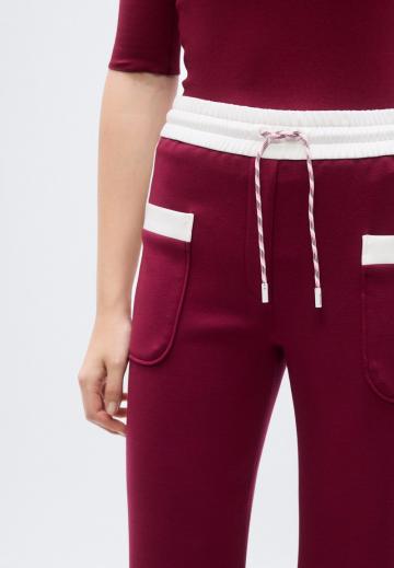 Спортивные штаны