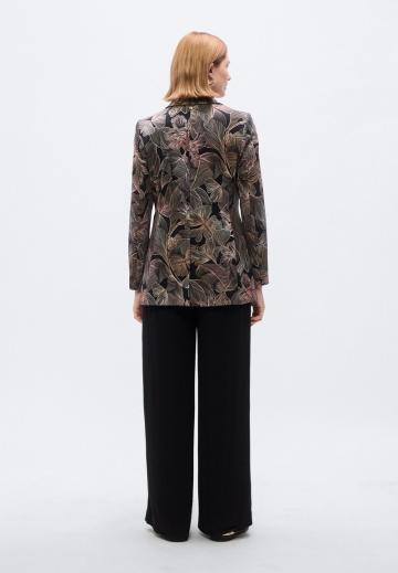 Короткое пальто