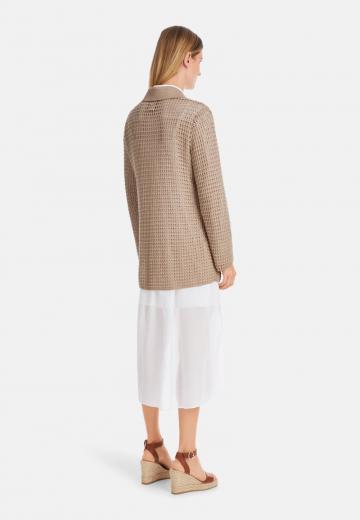 Длинный жилет