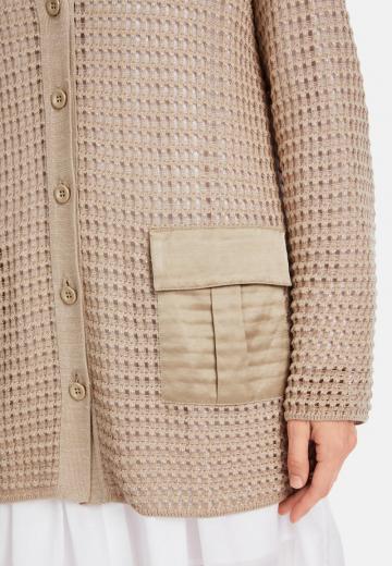 Длинный жилет