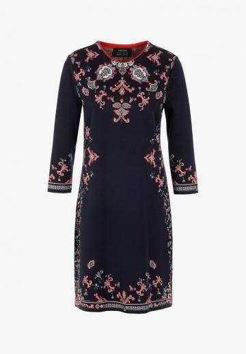 Платье футляр