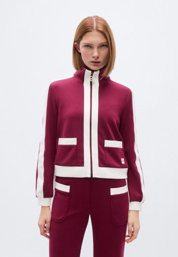 Спортивная куртка