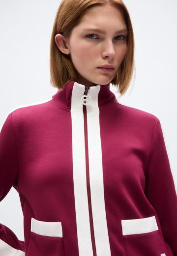 Спортивная куртка