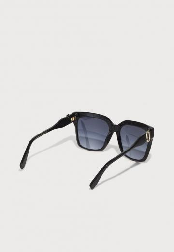 Солнечные очки