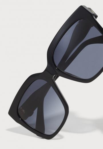 Солнечные очки