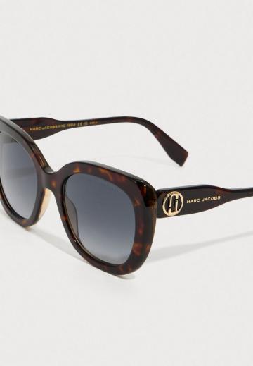 Солнечные очки