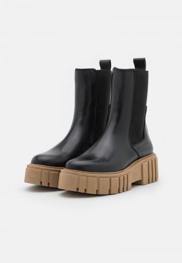 Ботинки челси