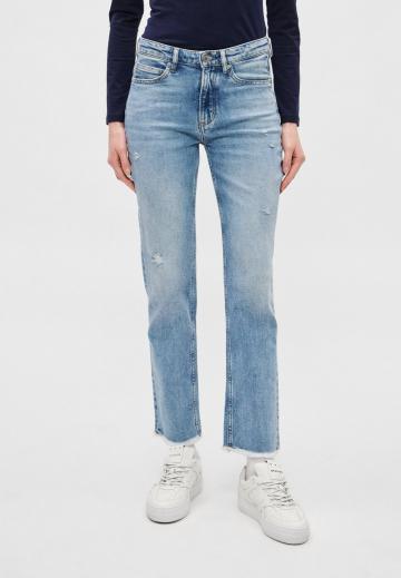 Короткие джинсы