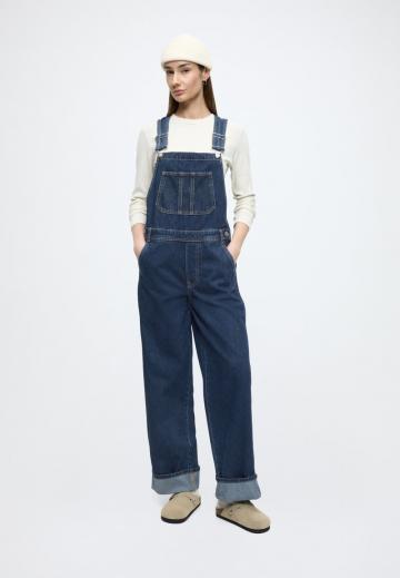 Джинсовый комбинезон