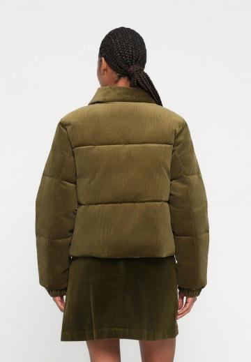 Вельветовая куртка