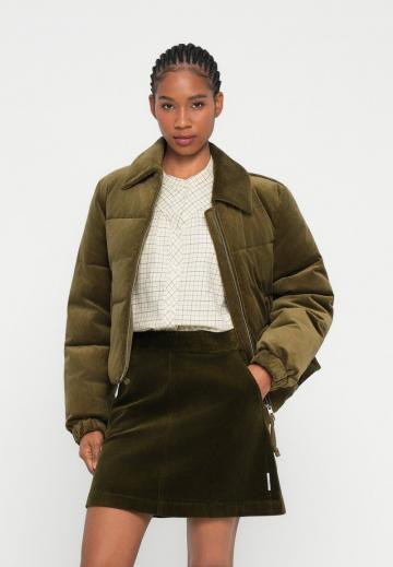 Вельветовая куртка