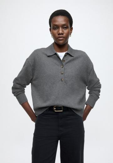 Пуловер с воротником поло