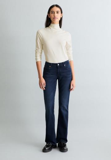 Клешеные брюки