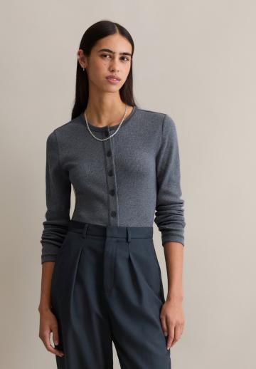 Вязаная кофта