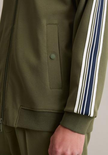 Куртка бомбер