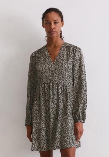 Короткое платье