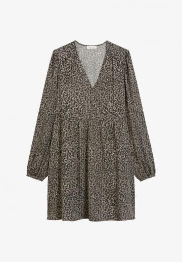 Короткое платье