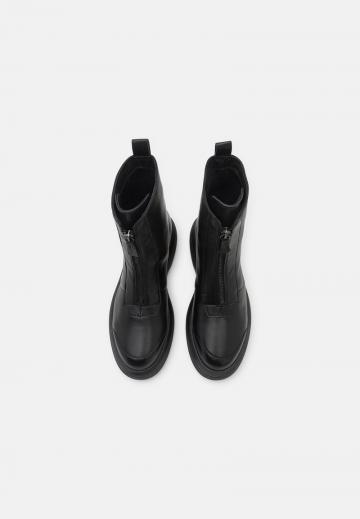 Полусапожки на платформе