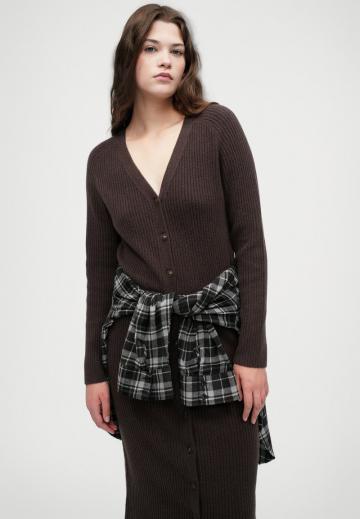 Вязаное платье