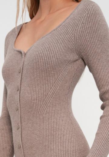 Вязаное платье