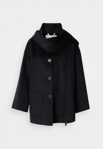Шерстяное пальто