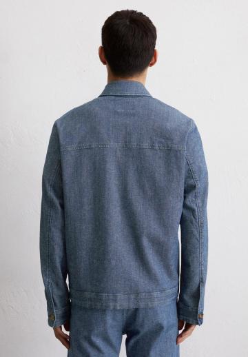 Джинсовая куртка