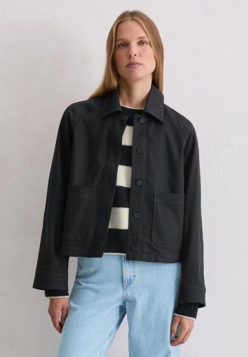 Короткая куртка