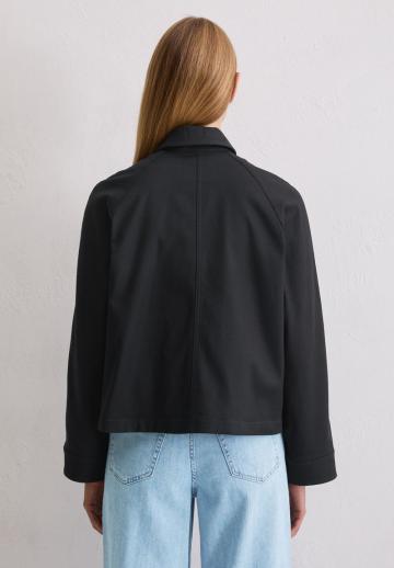 Короткая куртка