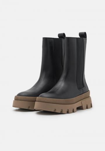 Ботинки челси