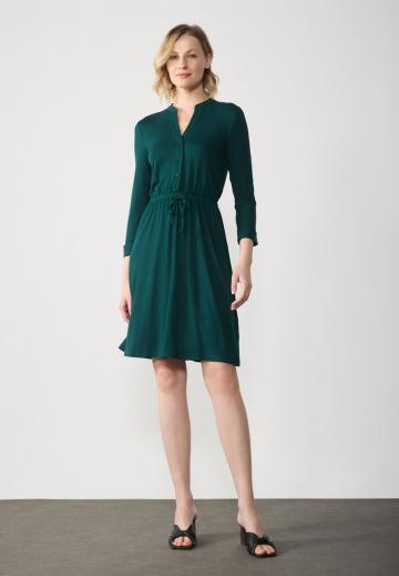 Короткое платье