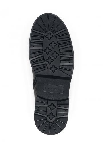 Ботинки на шнуровке