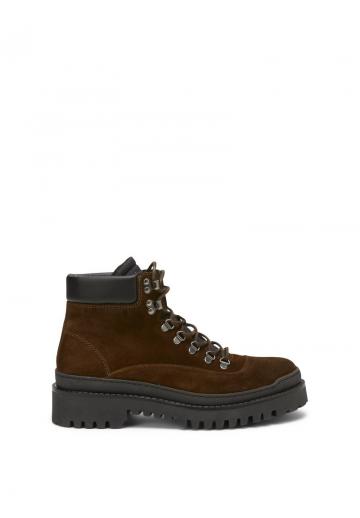 Ботинки на шнуровке