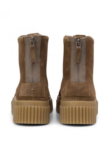 Зимние ботинки