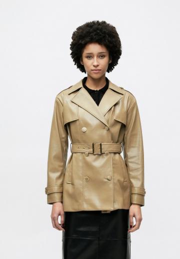 Пальто из искусственной кожи