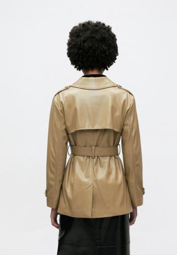 Пальто из искусственной кожи