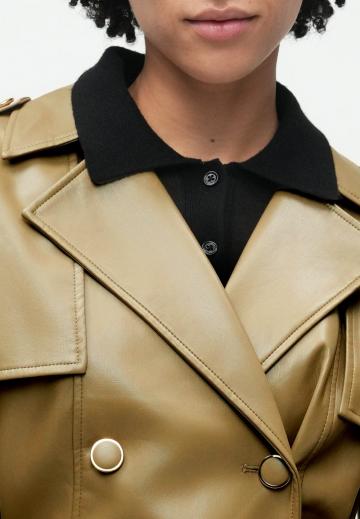 Пальто из искусственной кожи