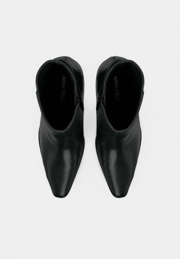 Полусапожки