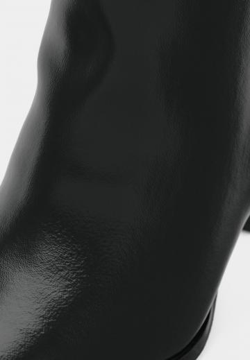 Полусапожки