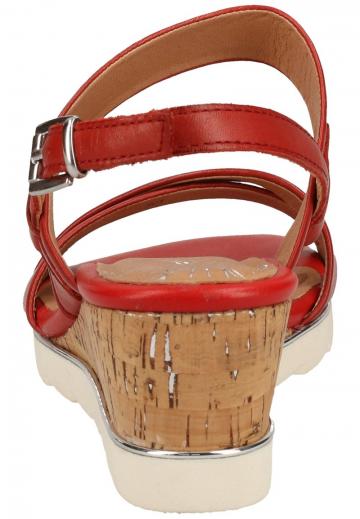 Босоножки на танкетке