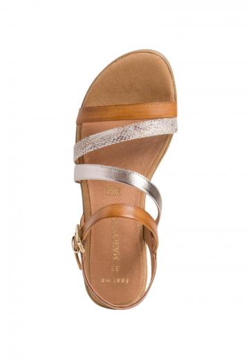 Босоножки на танкетке