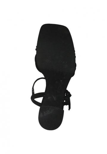 Босоножки на платформе