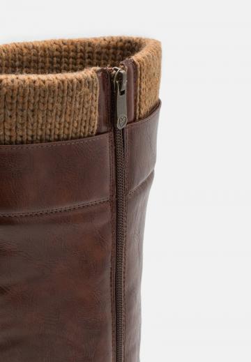 Зимние ботинки