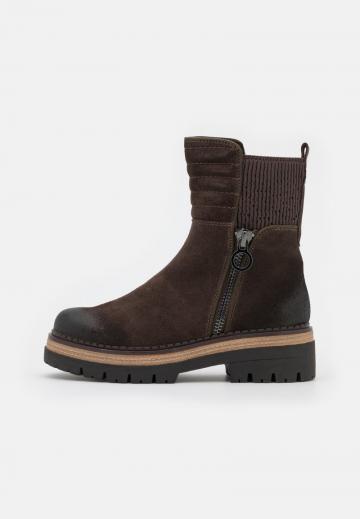 Полусапожки на платформе