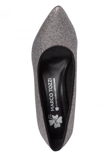 Туфли на высоком каблуке