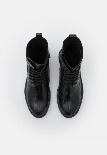 Широкие сапоги