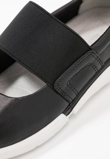 Полуботинки