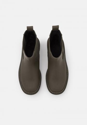 Ботинки челси