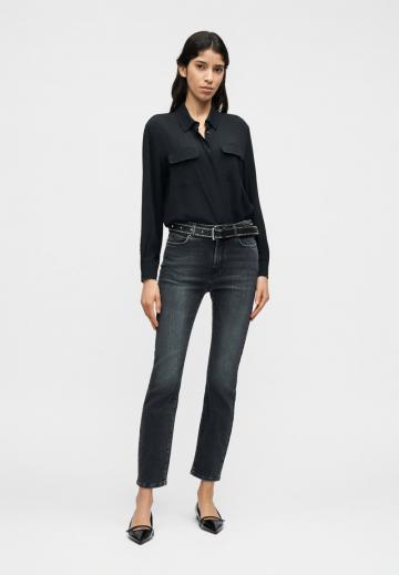 Атласная блузка